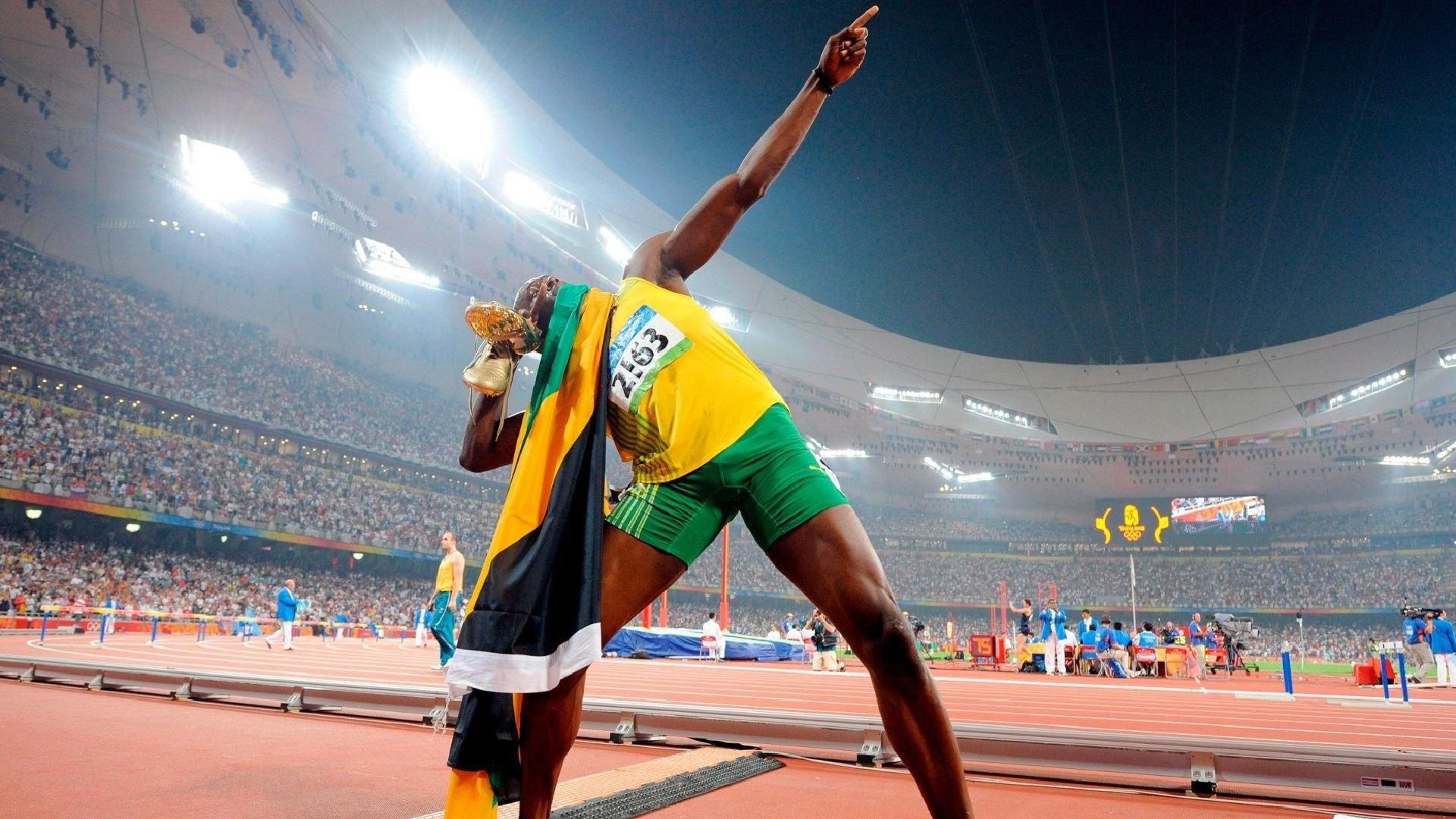 自由泳世锦赛巅峰对决,新星闪耀,传奇再续